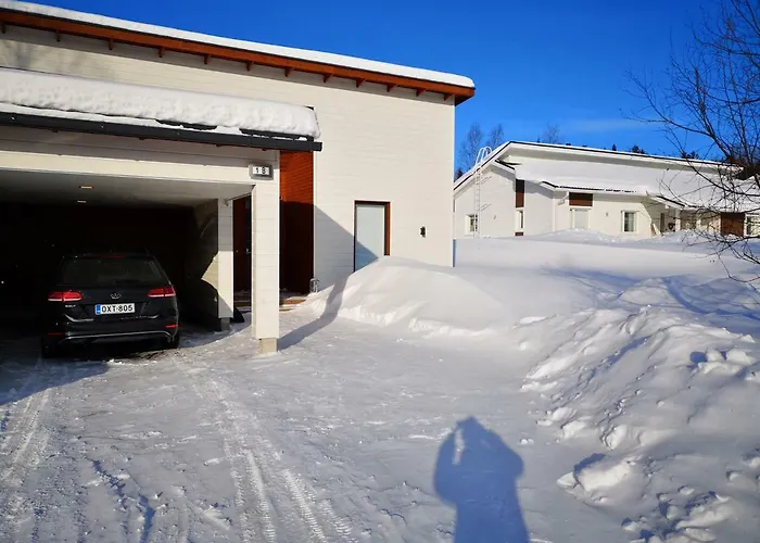 Arctic Light Tatil Evi *